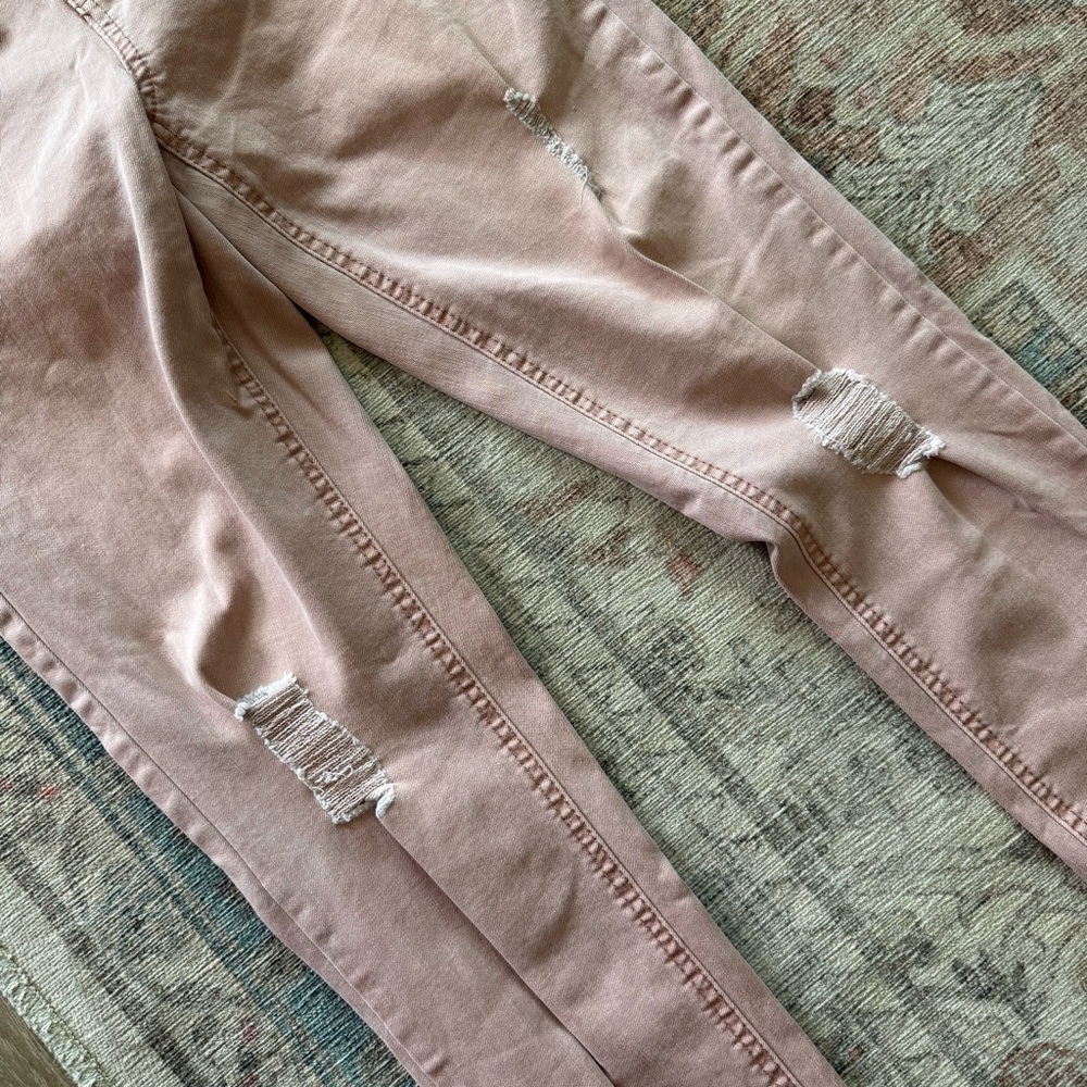 Refuge Pink Skinny Jeans Distressed Style - Picture 3 of 4